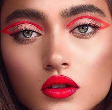 The 5 Unique Makeup Trends That Will Rule 2020 Unique Makeup Top Makeup Products Photoshoot Makeup