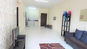 Downstair at ground floor have local restaurants, mini markets, laundry place and a barber. Amara Residences Batu Caves Agen Hartanah Kuala Lumpur Selangor Kedah Kajang Bangi Sungai Buloh Puncak Alam Tanah Shah Alam Setia Alam Sunway Kayangan Bukit Rahman Putra