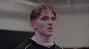 Mastering Floorball Goaltending Techniques