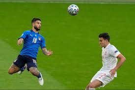Italy and spain, two former world and european champions, are playing in london. Niijxbokztxbpm
