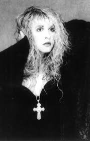 Find the perfect stevie nicks stock photos and editorial news pictures from getty images. Stevie Nicks 1998 Stolenthundrrz