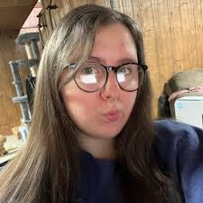 Rosemary Valle (@LaRosemaryValle)