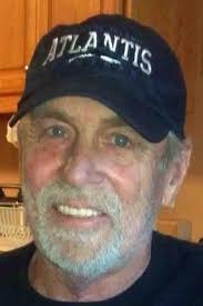 Elvis Russell's Instagram, Twitter & Facebook