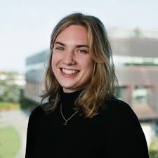 My first three months of being a Graduate Trainee within the Partnerships  team at Smart Works Charity has been a truly exciting experience. I feel so  lucky to be part of such