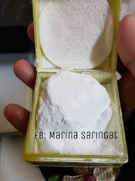Memang best bedak asmak ni… ss dah guna sebagai masker dan bedak sejuk. Tak Perlu Produk Mahal Wanita Ini Kongsi Petua Guna Bedak Nyonya Untuk Hilangkan Jerawat Kulit Jadi Flawless Hijabista