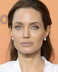 Pin By Amol On Angelina Jolie Angelina Jolie Lips Angelina Jolie Angelina