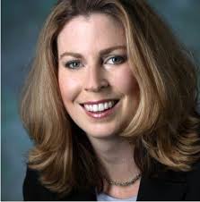 Jennifer Calhoun's Instagram, Twitter & Facebook