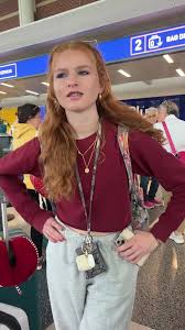 we fly to sneaky link #fyp @maddieeperryy @brie