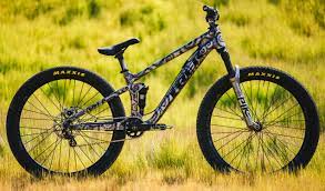 Bikes online offer a wide range of slopestyle bikes for sale. Ticket S Trek Race Shop