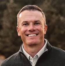 Pao Thao's Instagram, Twitter & Facebook