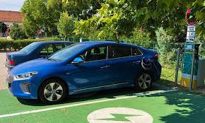 A fogyasztói kör szélesítését is szolgálja az elektromos járművek vásárlására kiírt pályázat. Talalkozik Olcso Hires Marka Elektromos Auto Tolto Palyazat Masteruid Com