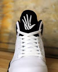Kawhi leonard's never followed anyone's script and neither have we. Kawhi Leonard S Air Jordan Klaw Pe History Nice Kicks