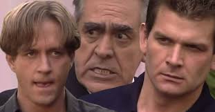 ¡Demetrio y Juan pelean por Verónica y Teodoro los pone en su lugar!