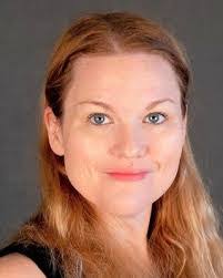 Lindsey Ritter's Instagram, Twitter & Facebook