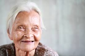 Risa de la mujer de Karen imagen editorial. Imagen de abuela