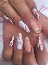 Then you are in the right place! Stylish Winter Acrylic Coffin Nail Designs To Copy Right Now Winter Nails Winter Acrylic Nails Acry Fall Nail Art Designs Rose Gold Nails Rose Gold Nail Art