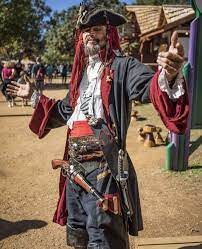 Realistic Pirates Homemade Pirate Costumes Pirate Costume Pirate Outfit