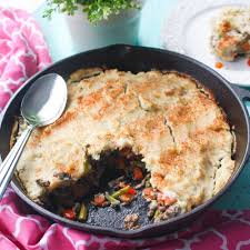 Shepherd's pie with rich lamb and creamy mash is winter comfort food at its best. This Shepherd S Pie Recipe Is Just Like Mom S But Perfectly Paleo Brit Co
