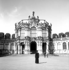 Welcome to the official website of artist carrie mae weems. Carrie Mae Weems Standhaft Bleiben Weltkunst