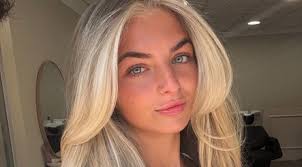 Laura Jennison Hair Extension Specialist & Educator