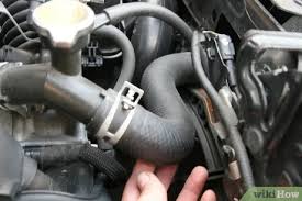 Labor costs are estimated between $159 and $201 while parts are priced at $442. How To Replace A Leaking Radiator Hose 14 Steps With Pictures