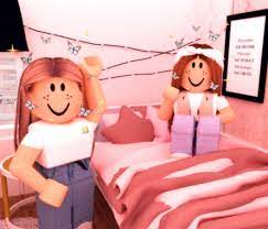 Check spelling or type a new query. Aesthetic Roblox Profile Pictures 2 People 783x670 Download Hd Wallpaper Wallpapertip