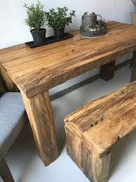 Süßer kleiner holztisch mit passender holzbank als deko für den wichtel. Esstisch Und Bank Monument Holztisch Mit Bank Holztisch Tisch