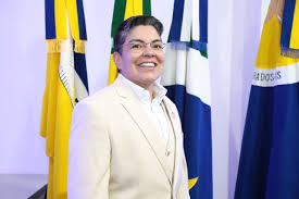 A Câmara Municipal de Dourados Rejeita pedido de cassação do mandato da  Vereadora Isa marcondes(Republicanos)Por 13 votos contrários e 06 votos á  favor. | Opiniao News