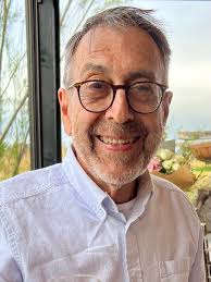 Roger Pedersen's Instagram, Twitter & Facebook