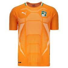 A costa do marfim só disputou uma copa do mundo, a de 2006, saindo fora na primeira fase. Camisa Oficial Costa Do Marfim Futfanatics