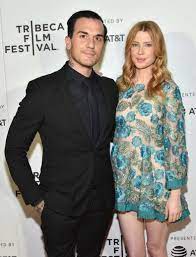 0 watchers343 page views1 deviation. Emma Booth And Dominick Joseph Lunar Dating Gossip News Photos