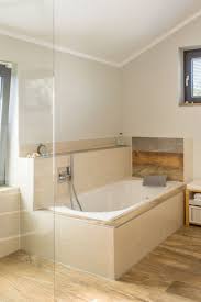 Referenz Der Fruhling Contract Vario Badezimmer Badewanne Badezimmer Holz