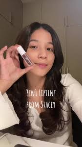 Stacey Shade's Instagram, Twitter & Facebook