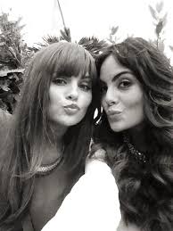 Laura yliana carmine miranda, mejor conocida en el mundo del espectáculo como laura carmine, nació el día 2 de abril de 1983 en cayey, puerto rico.sus padres son leonard carmine y ana rosa miranda; Laura Carmine On Twitter Eres Una Reina Rt Ximenanr Con Lauracarmine En Veracruz Grabando Latempestad Les Mandamos Besitos Http T Co Iplozbwgcp Twitter