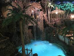 One of the nation's top ten roadside attractions, casa bonita has been delighting audiences for over 40 years. Casa Bonita To Reopen This Fall