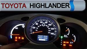 2000 toyota highlander just had oil changed and vsc lightis on. How To Reset The Maintenance Light On A 2007 Toyota Highlander Hybrid Youtube