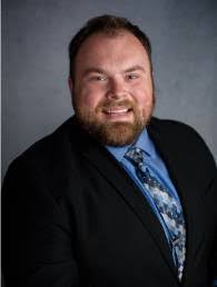 Wade Hopper's Instagram, Twitter & Facebook