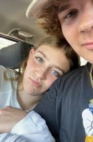 Leighton Ross's Instagram, Twitter & Facebook