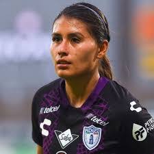 Selene Cortes's Instagram, Twitter & Facebook