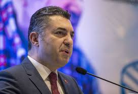 Yükseköğretim kurumları sınavı'nın (yks) açıklanmasının ardından dereceye giren öğrenciler yks sayısal ve birinci oturum olan temel yeterlilik testi'nde (tyt) birinci olan öğrencinin özel. Rtuk Uyeleri Belirlendi Ebubekir Sahin Taha Yucel Ve Ilhan Tasci Kimdir Gundem Haberleri