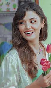 Handemiyy Handeercel Hande هاندا ديميت تركيا ممثلات تركيات اصليهان يلدز Handemiyy Handeercel H Beauty Girl Aesthetic Girl Photo Ideas Girl