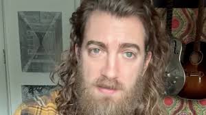 Comedian Rhett McLaughlin Gets TRO, Claims Man Threatened To Blow Up Office  : r/goodmythicalmorning