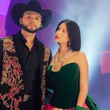 She has followed the footsteps of her relatives and went the. Leonardo Y Angela Aguilar Presentan Cancion Antes De Saber De La Muerte De Flor Silvestre El Informador