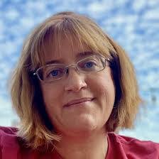 Suzanne Still's Instagram, Twitter & Facebook