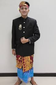 We did not find results for: Foto Di Studio Berbaju Kopel Kemeja Sewa Busana Betawi Dot Com I Ph 085211711318 Atau