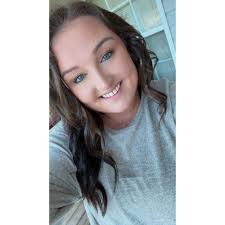 Who can recommend a photographer for a family celebration in Nags Head?