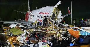 Air India Express Plane Crash Updates: B-737 not a wide-body aircraft,  probe findings will be made public, Puri tells critics - India News ,  Firstpost