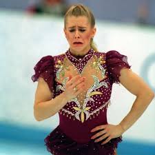 Follow pia sundhage's team in their 2008 bid for a gold medal. Tonya Harding A Patinadora Suspeita De Mandar Quebrar Perna De Rival E Que Virou Filme