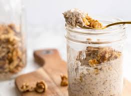 Ive been restricting under 300 calories lately so i cant afford to eat 250 for breakfast! 51 Healthy Overnight Oats Recipes For Weight Loss Eat This Not That