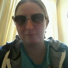 Danielle Gore (@dannie0189)